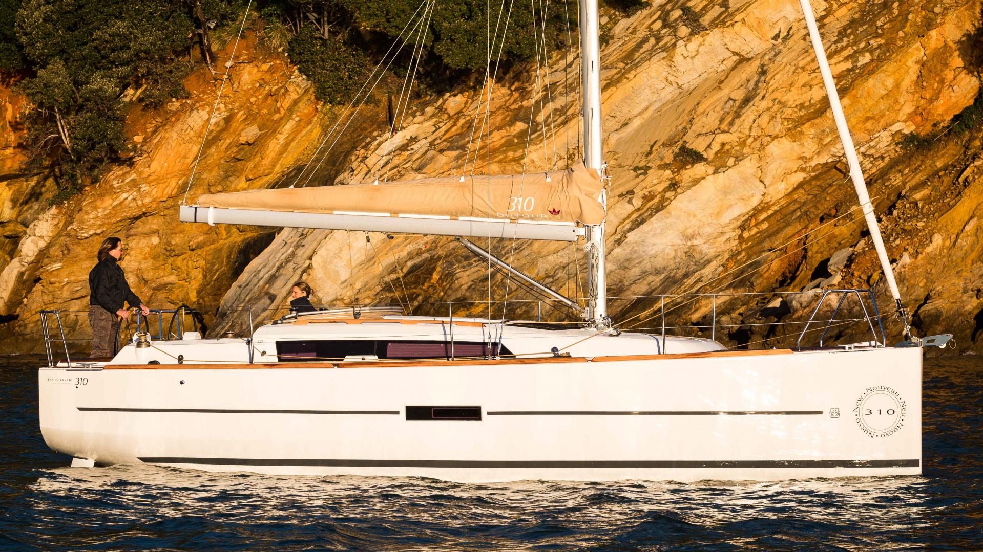 DUFOUR 310