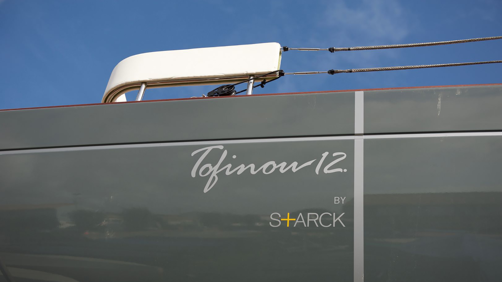 TOFINOU 12 by Starck