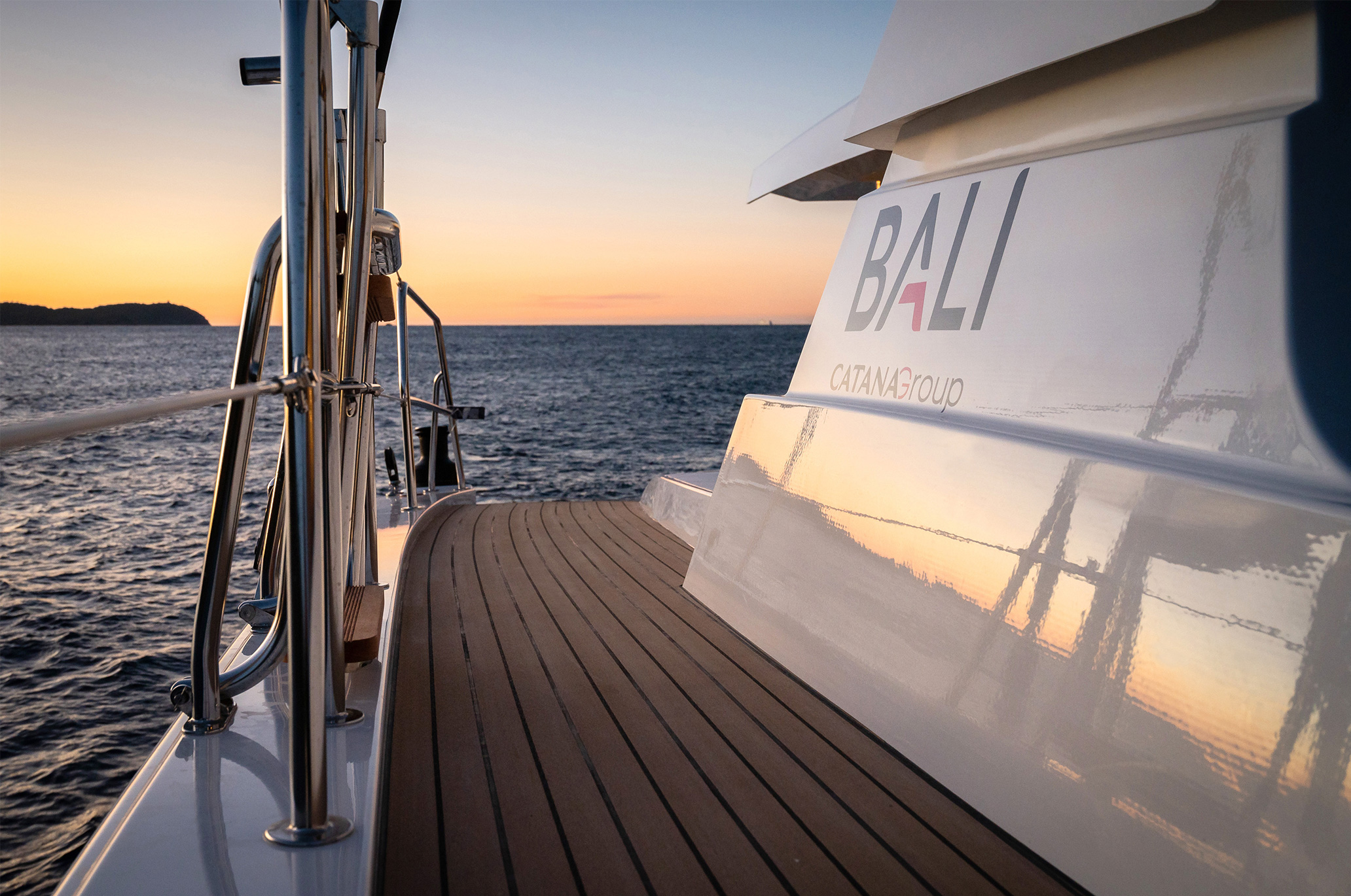 a-vendre-catamaran-bali-58-dans-le-golfe-de-saint-tropez-chez-azur-boats-mediterranee--6