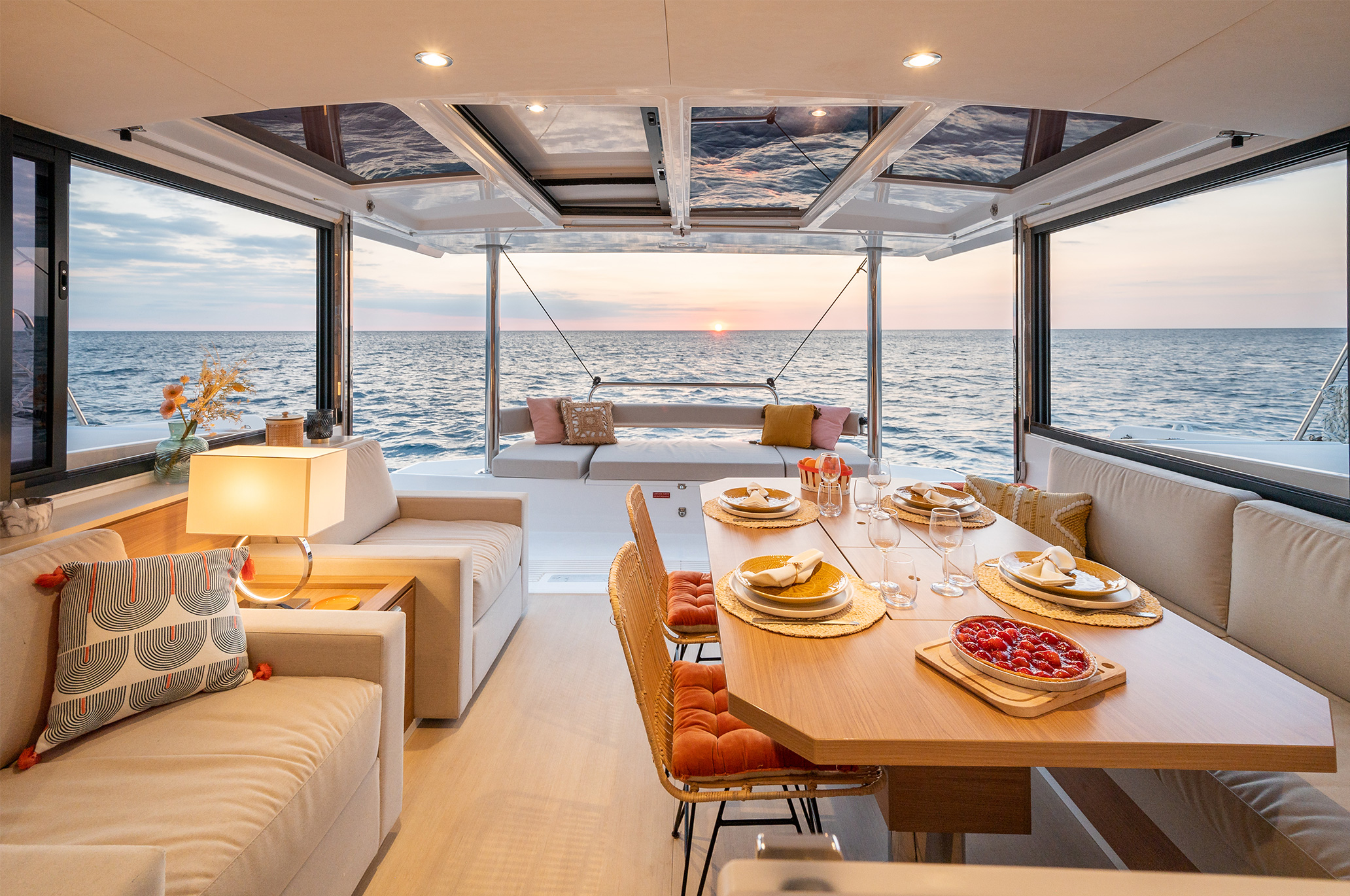 catamaran-bali-4.4-neuf-en-vente-chez-azur-boats-mediterranee-dans-le-golfe-de-saint-tropez-2