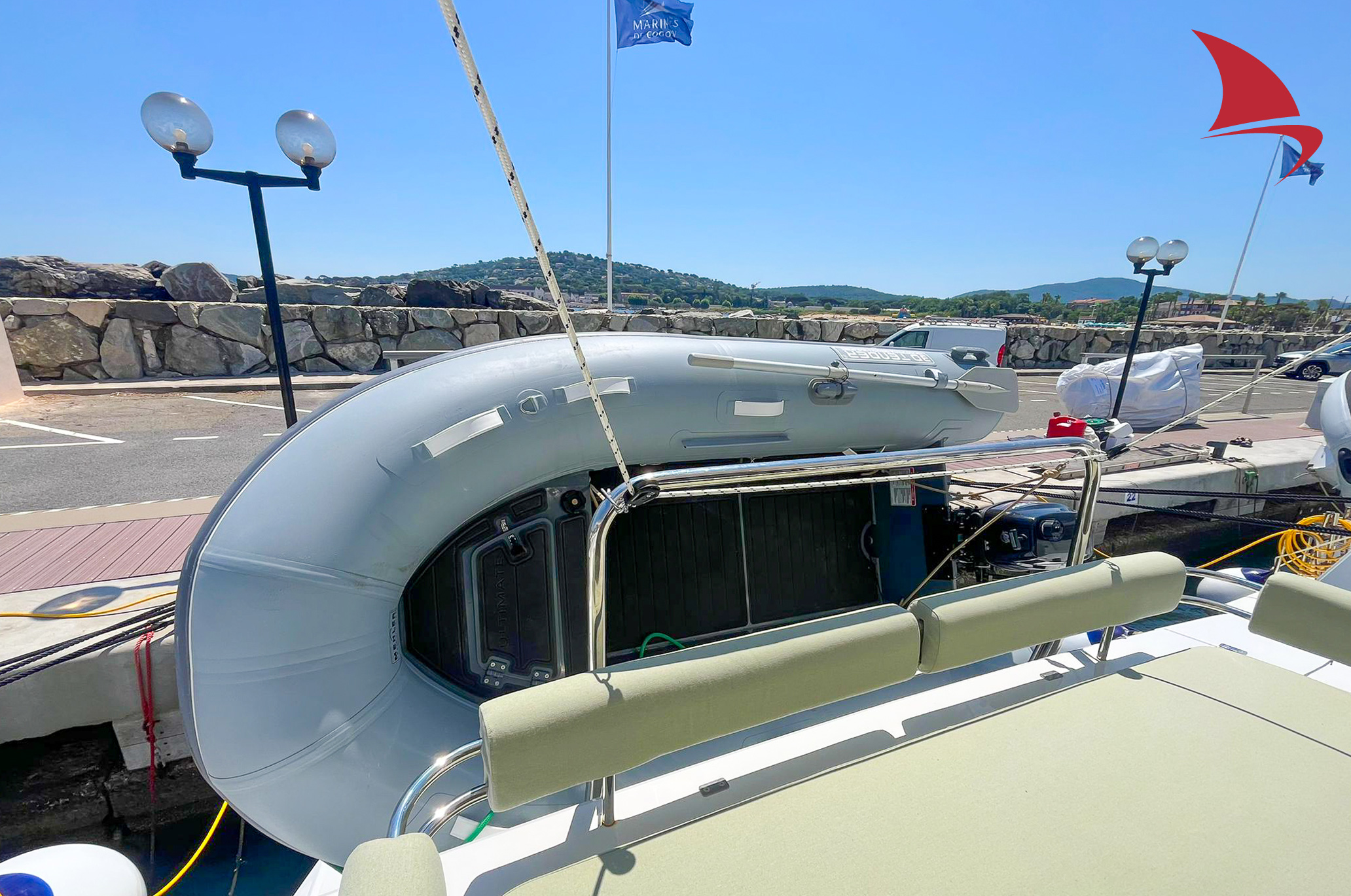 location-catamaran-bali-42-depuis-le-golfe-de-saint-tropez-avec-ou-sans-skipper-dans-le-sud-de-la-france-8